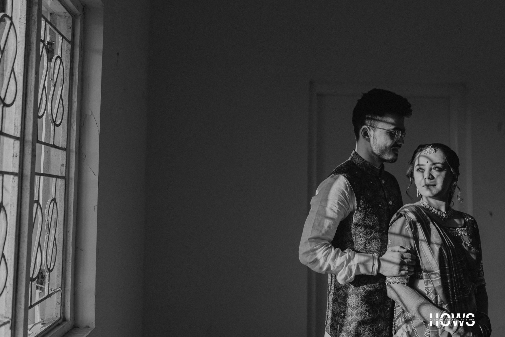 Black and white wedding photograph by House Of The Wedding Stories — photo 5