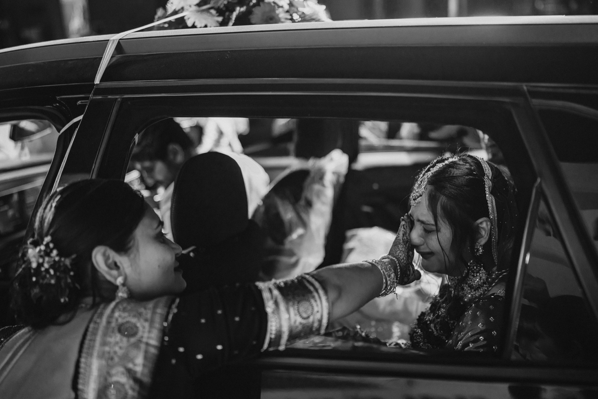 Black and white wedding photograph by House Of The Wedding Stories — photo 24