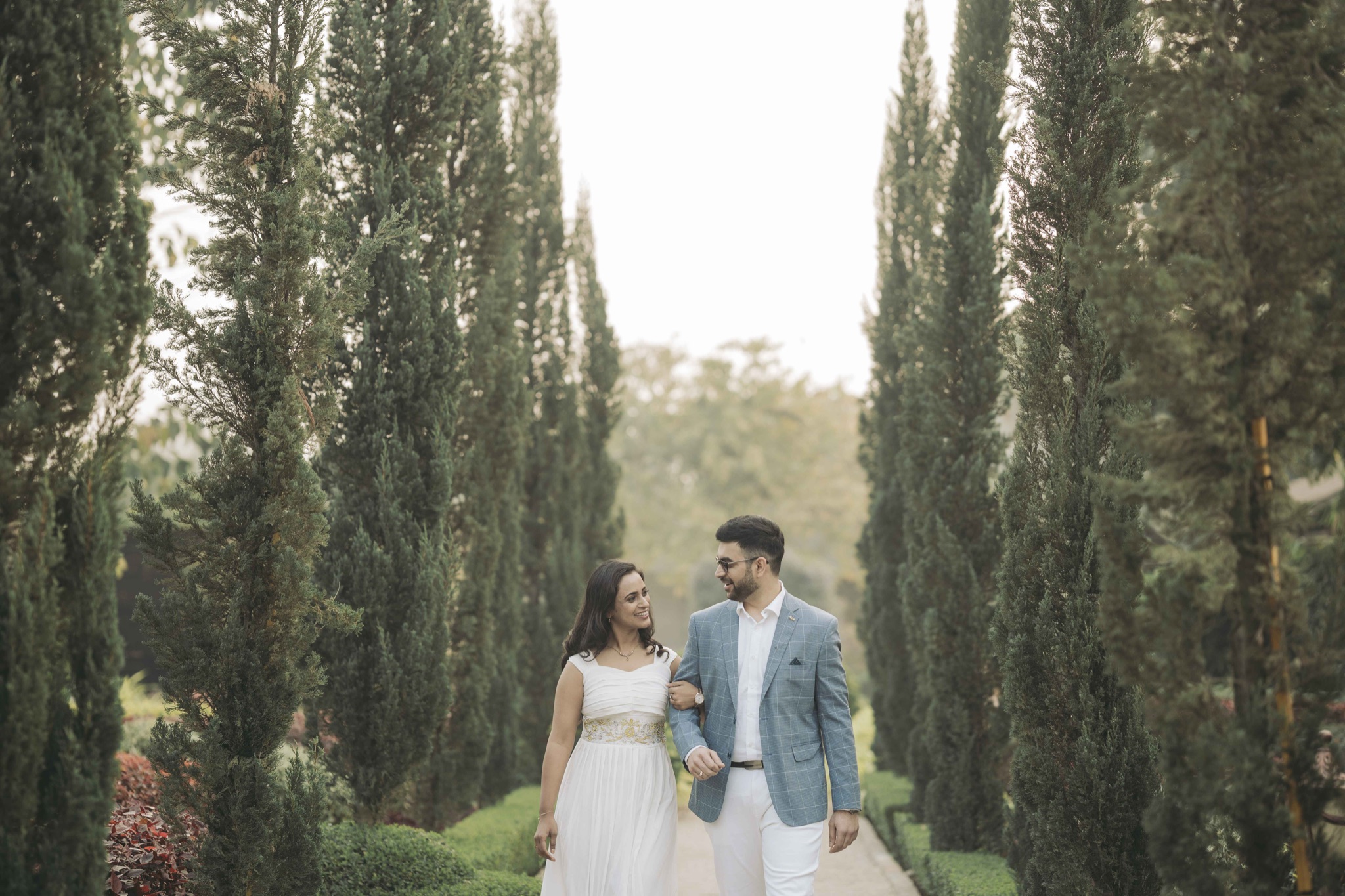 Couple portrait by House Of The Wedding Stories — photo 43