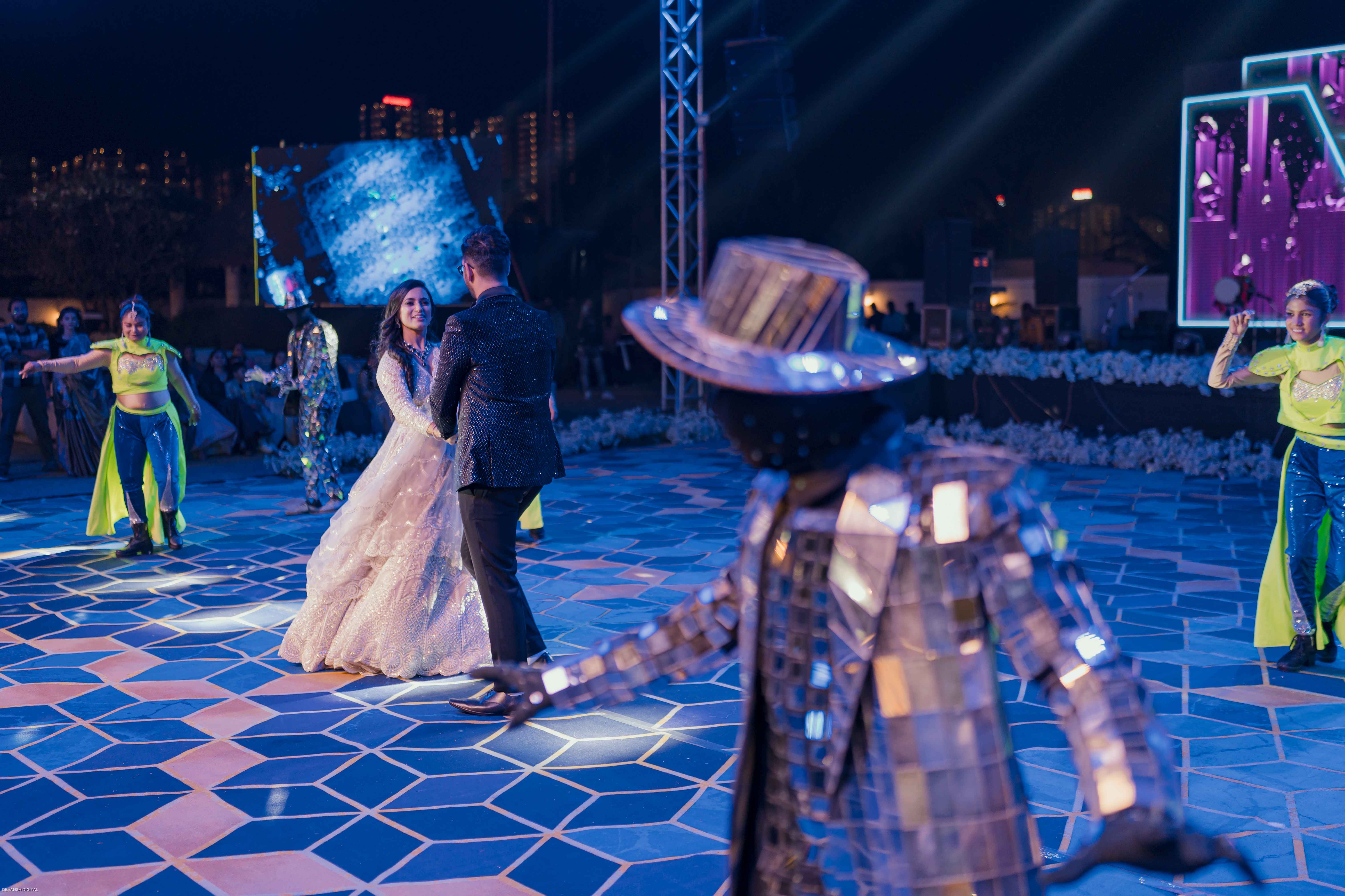 Dhwanit & Vishwa — wedding photograph