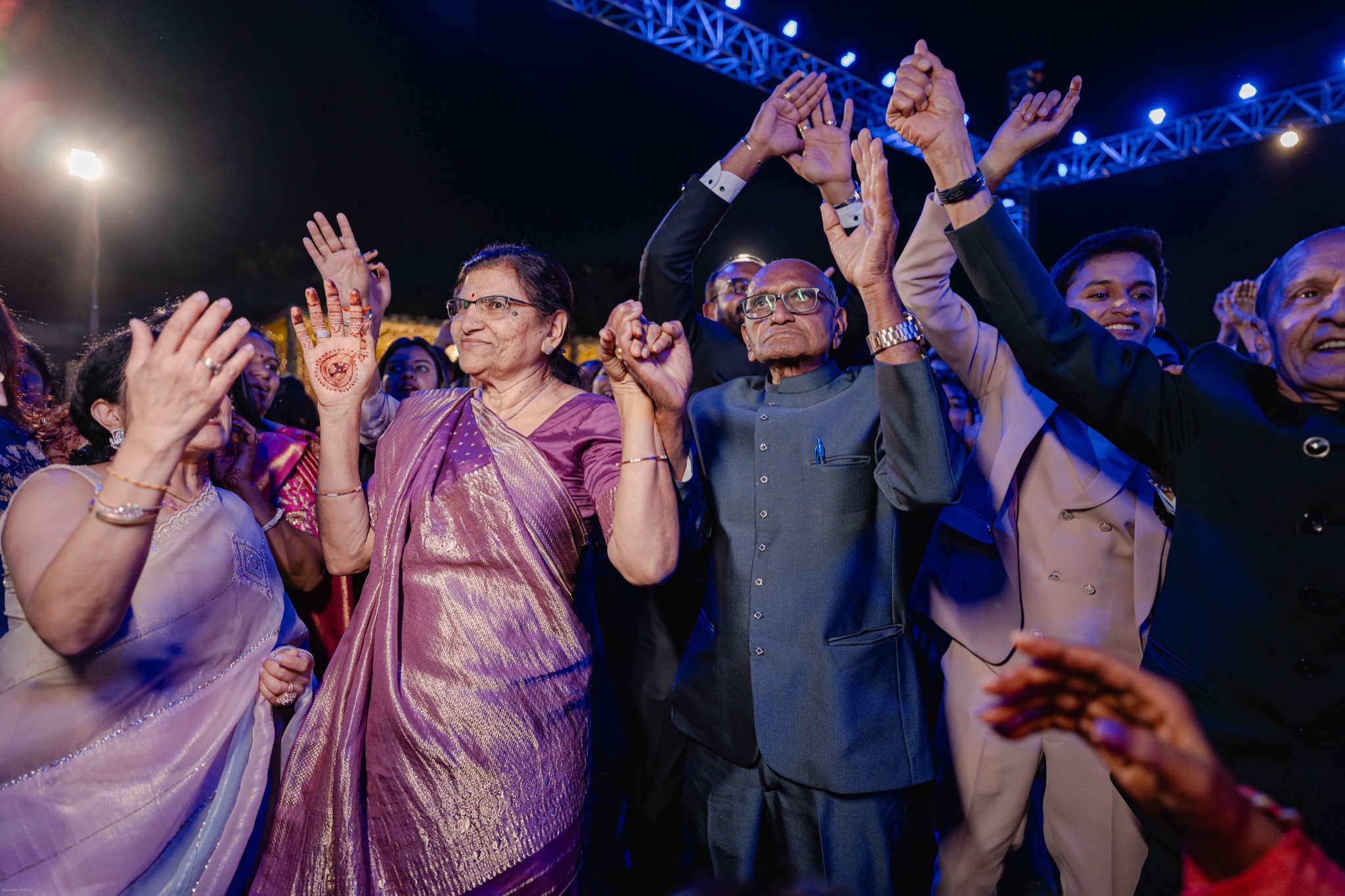 Dhwanit & Vishwa — wedding photograph