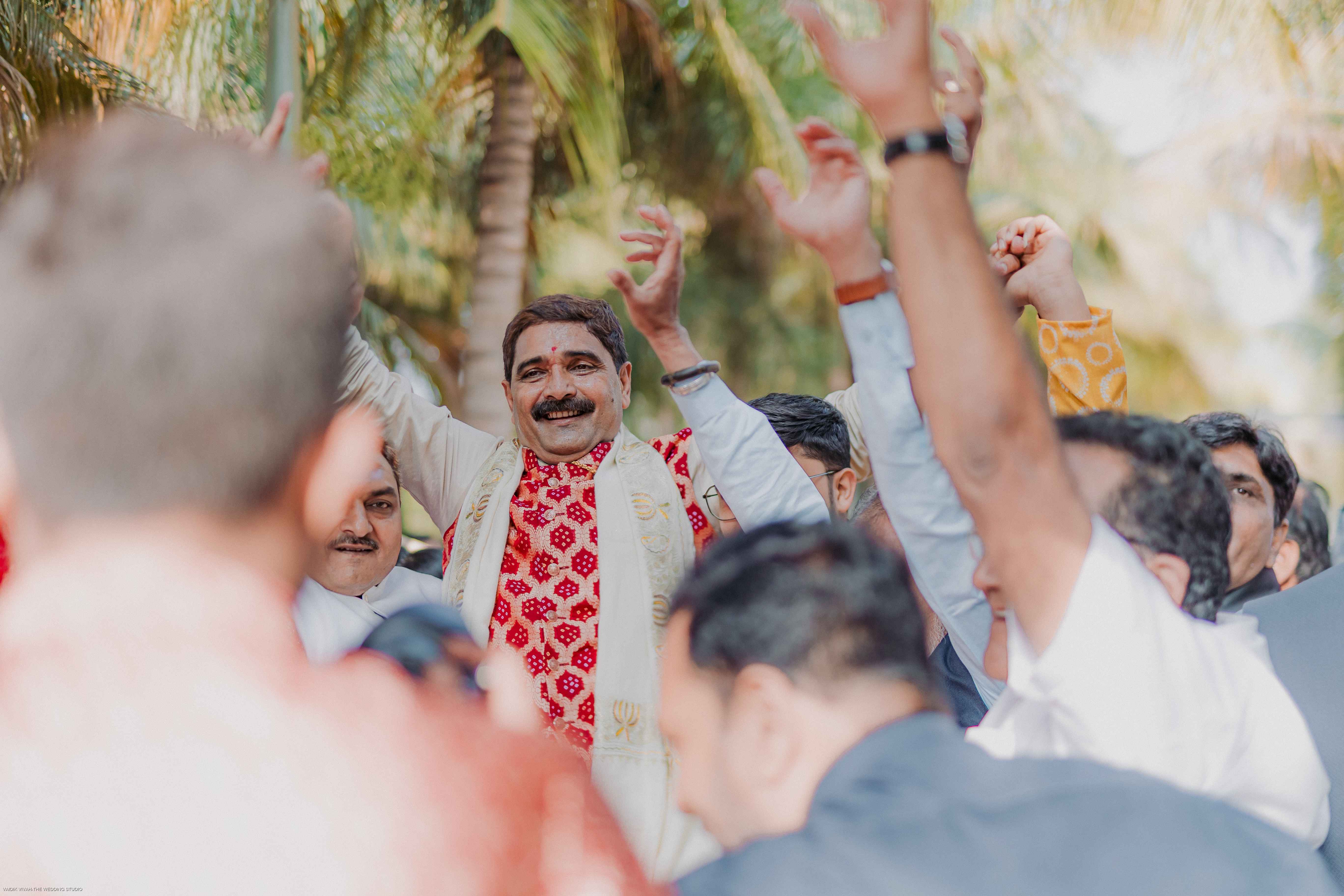 Viraj & Radhika — wedding photograph
