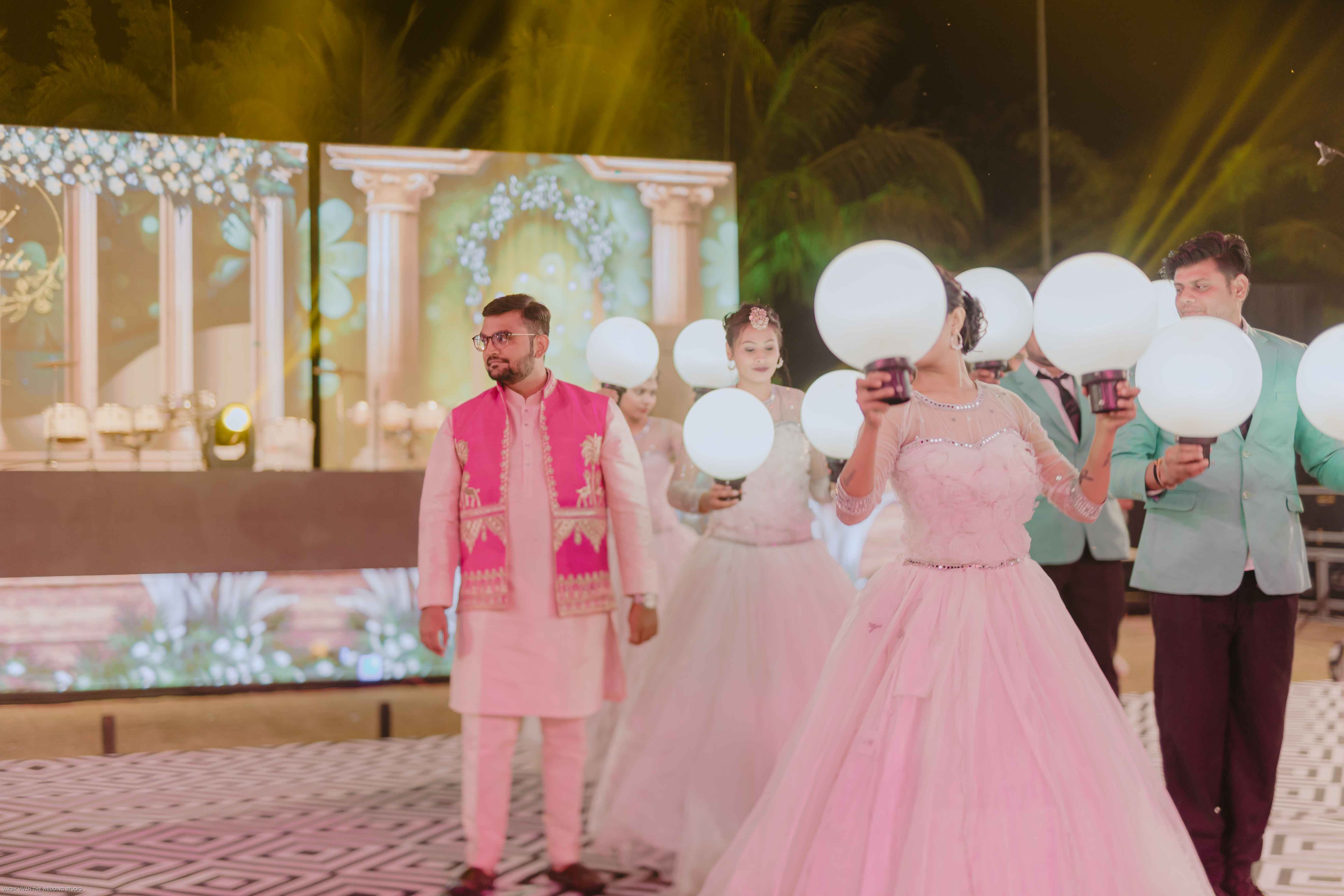 Viraj & Radhika — wedding photograph