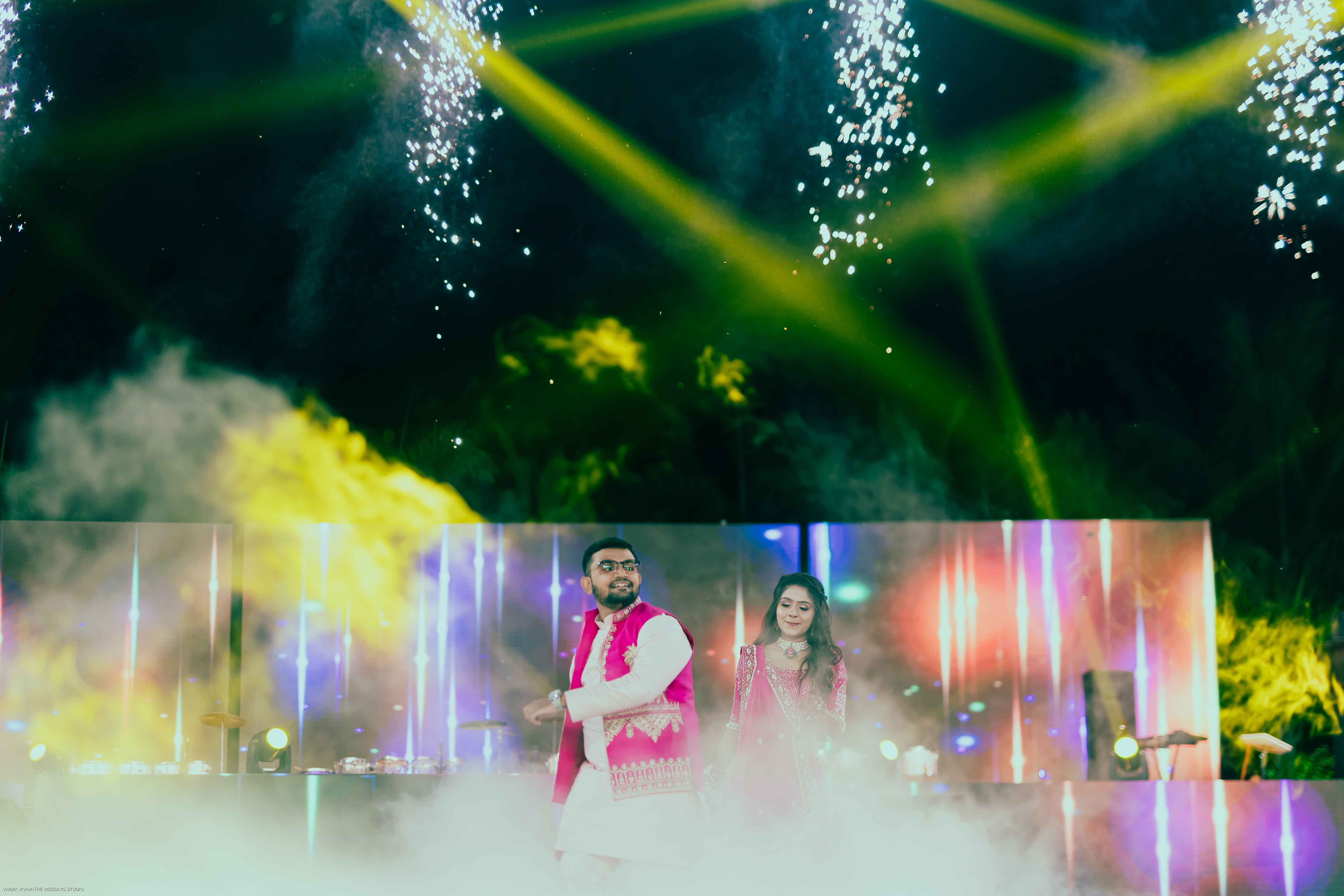 Viraj & Radhika — wedding photograph